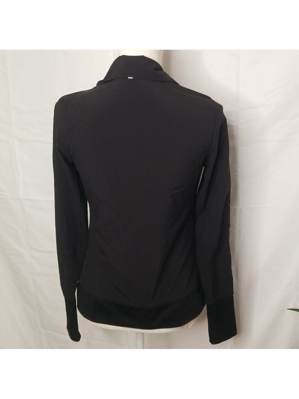 fila track jacket gray black womens size S ruched zip up front thumb holes - Picture 7 of 12